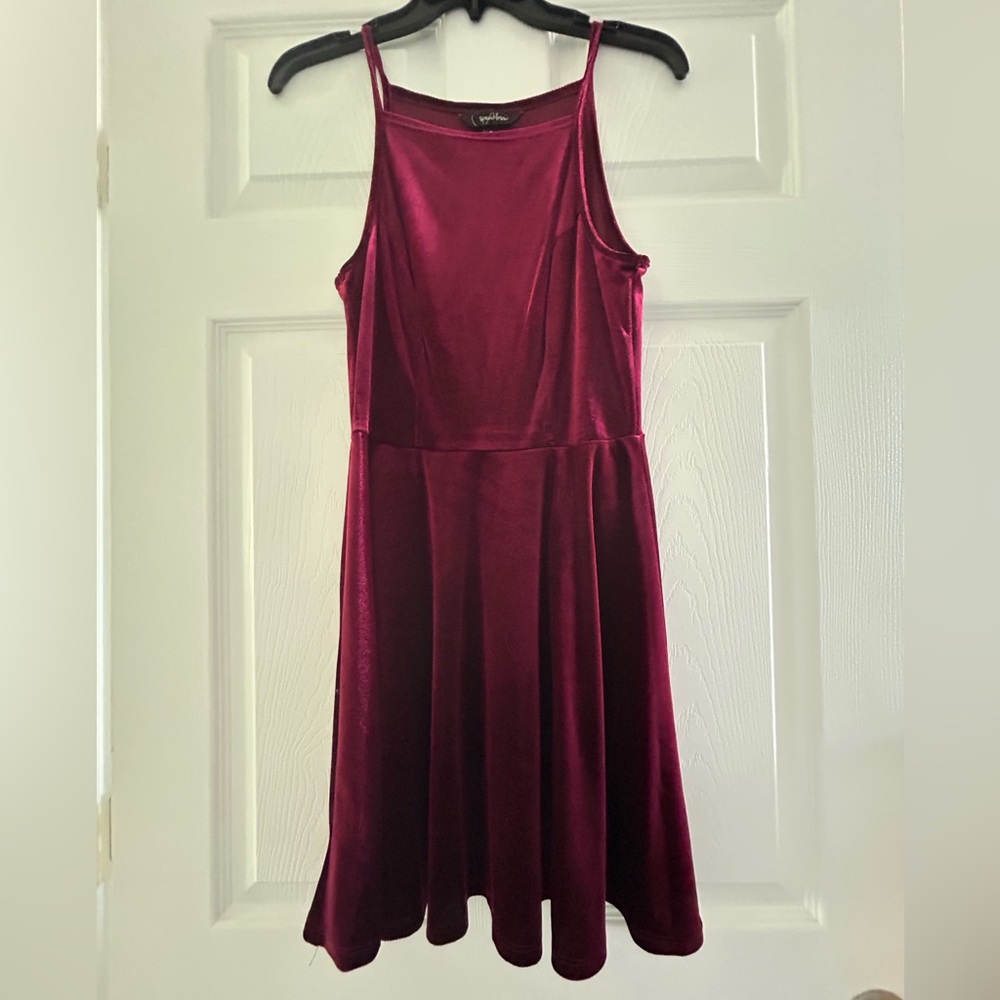 Small Speechless Burgundy Velour Dress